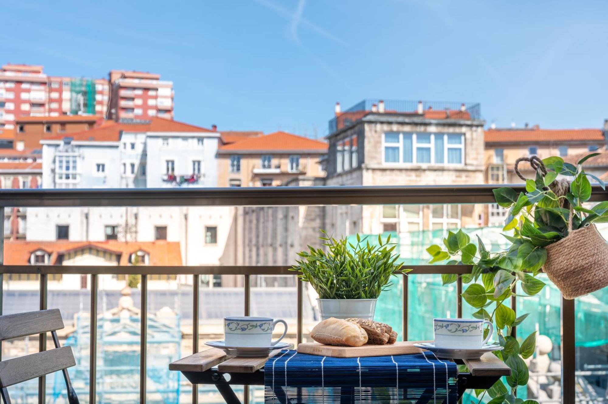 Jm8-Clasico Y Espacioso Apartamento En Pleno Centro De Santander Ngoại thất bức ảnh